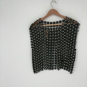 SAACHI Pearl Accented Floral Shell